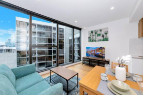 Convenient location 1 bedroom apt in CBD#2913